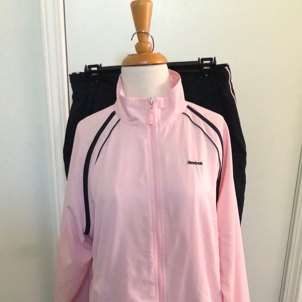 Reebok Pink work out jogging 2 pc set Jacket with High Collar and Black Accents